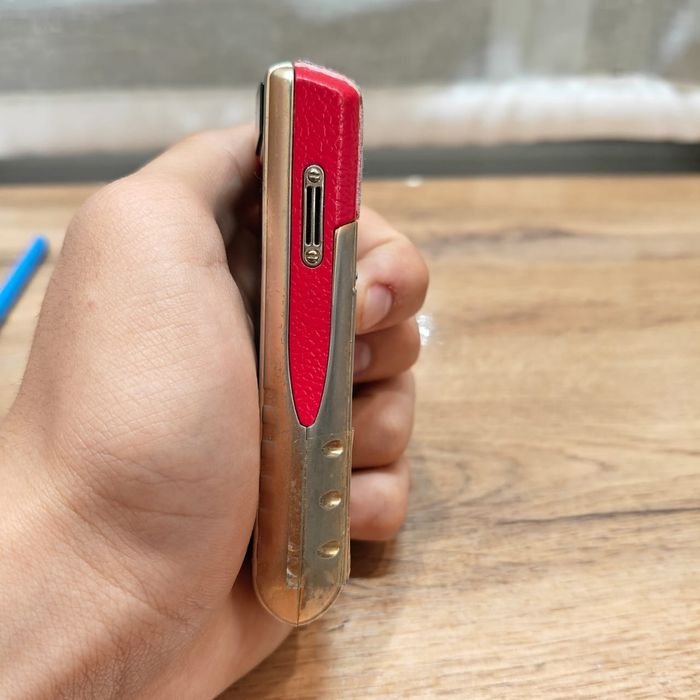 Vertu Ascent Ti.