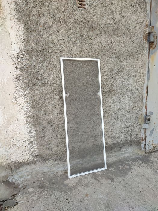 Москитная сетка ( новая )