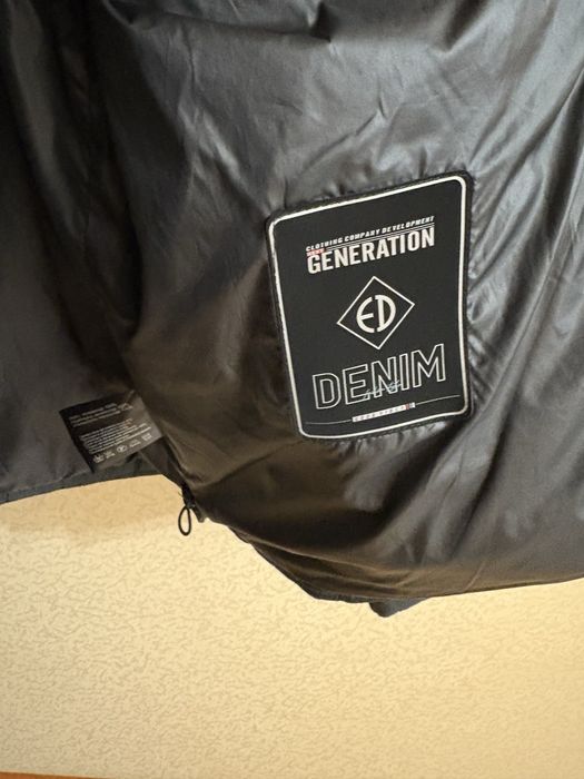 Продам зимнию куртку