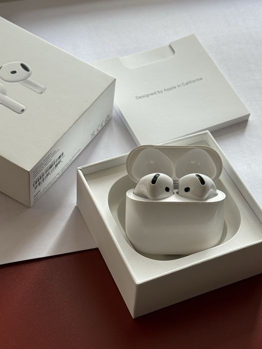 Наушники Apple AirPods 4 белый