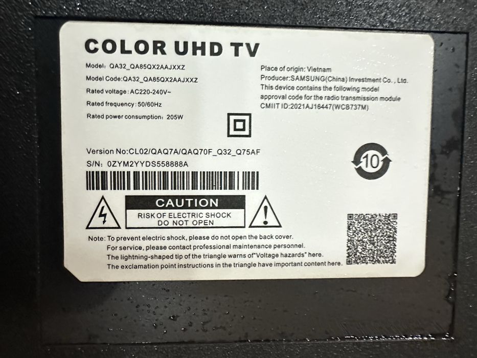 Продам нерабочий телевизор