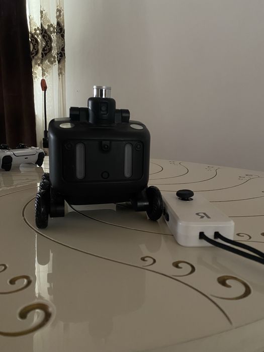 Яндекс робот игрушечный