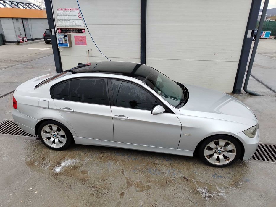 De vânzare BMW 320d E90