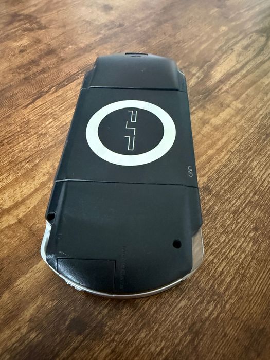 PSP 1000 modat cu ARK-4 – peste 500 de jocuri incluse - București