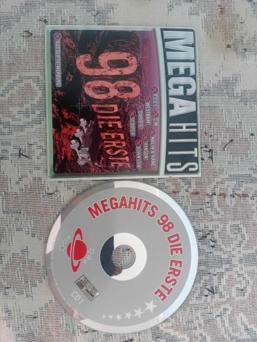 Pachet 3 CD muzica selectii, Megahits 99 (2 CD) + Megahits 98 (1 CD)