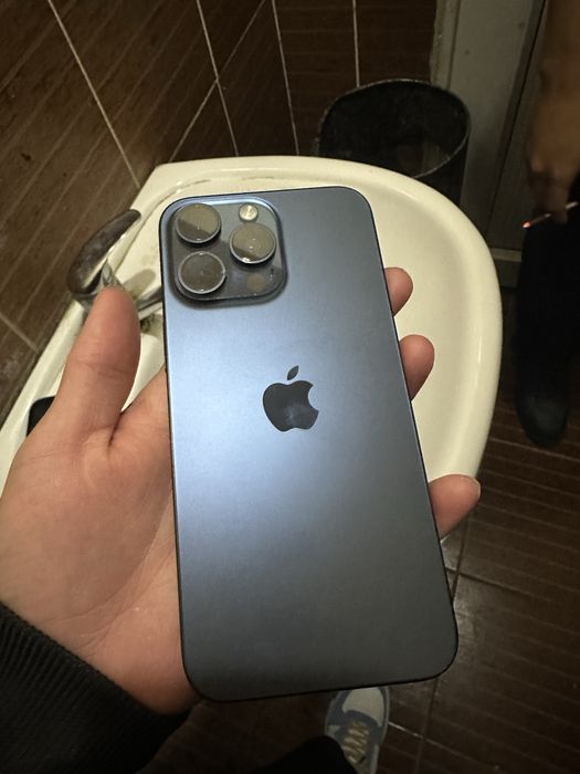 Iphone 15 pro max идеалная