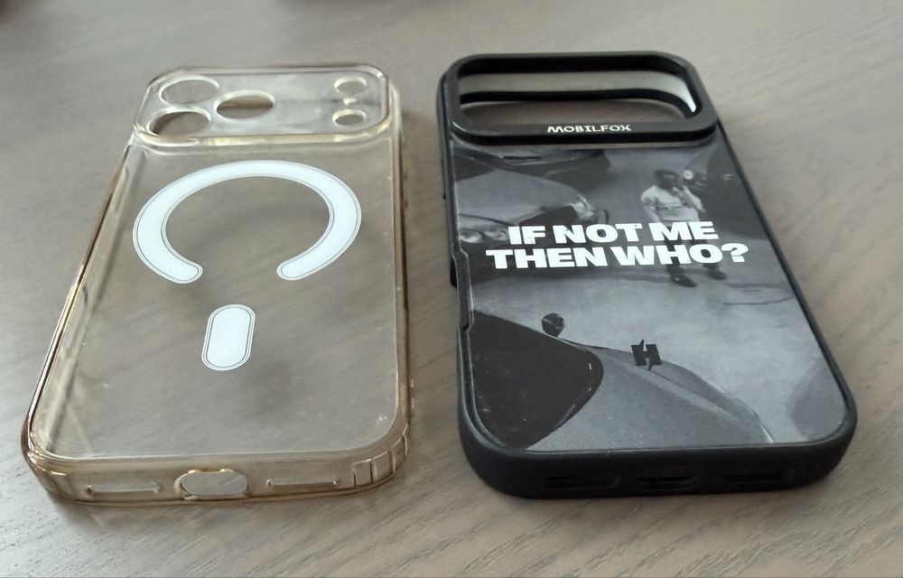 Калъфче за Iphone 17 Pro Max Mobil Fox