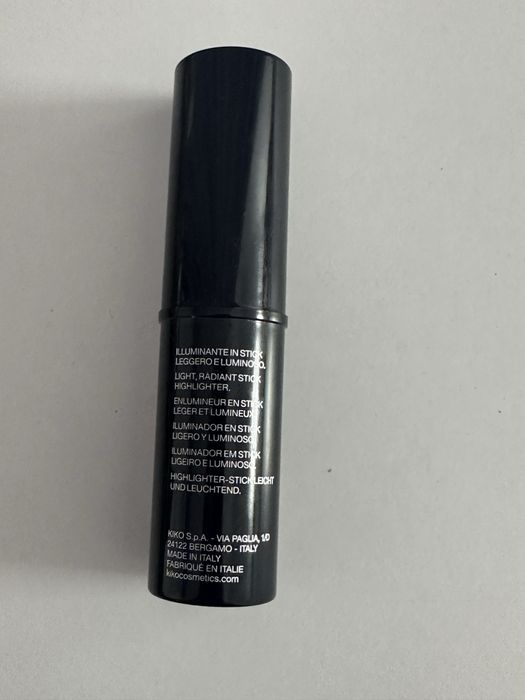 Stick iluminator Kiko – nou/nefolosit