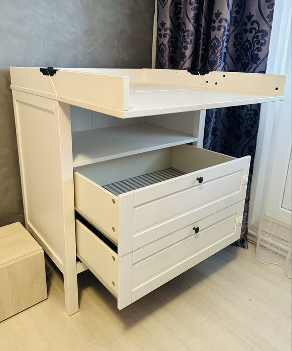 Masa de infasat SUNDVIK Ikea - stare excelenta