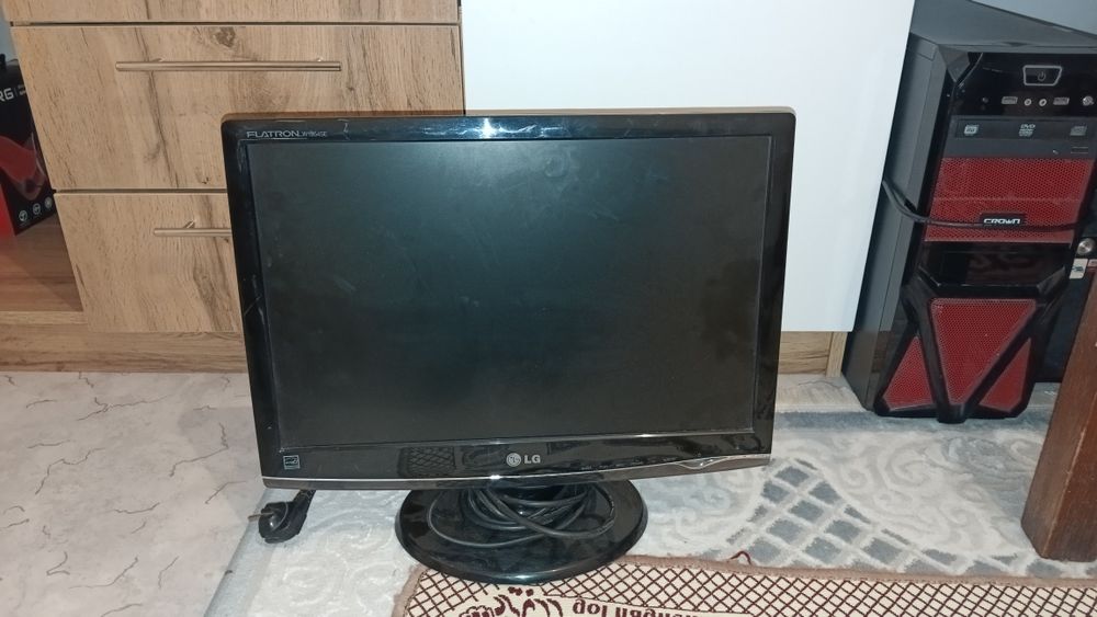 Компьютер сатылады