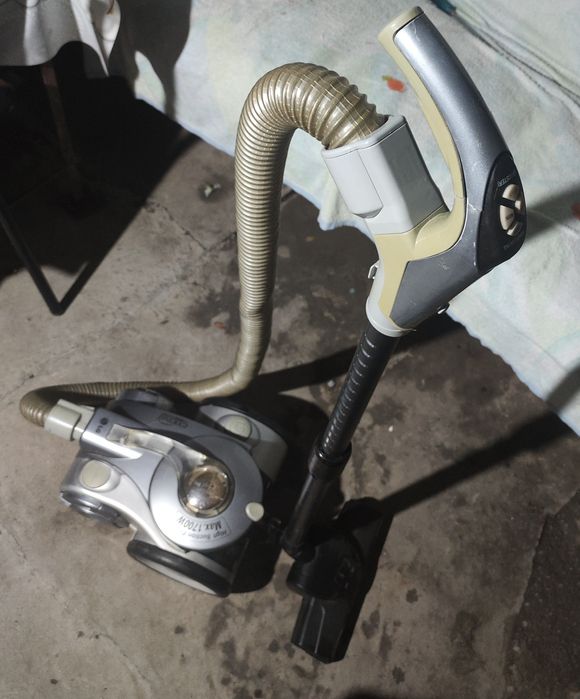 Пылисос хороший и крепкий