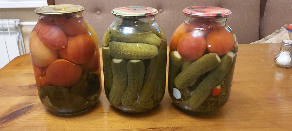 Помидоры - огурцы - ассорти