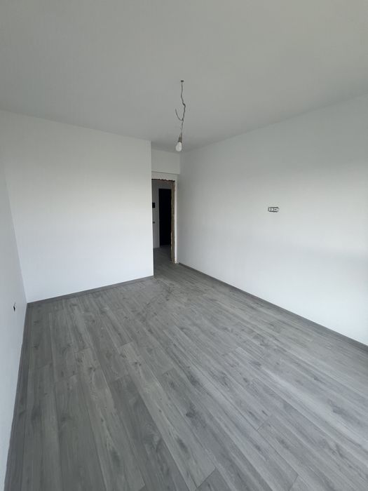 3 camere | Etalon Lacul Morii | Vedere directă la lac | Etaj 9/10 | 2 băi | 75 mp + balcon 11,63 mp
