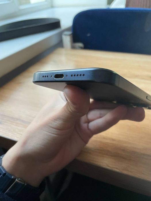 iPhone 15 Pro, 256 GB