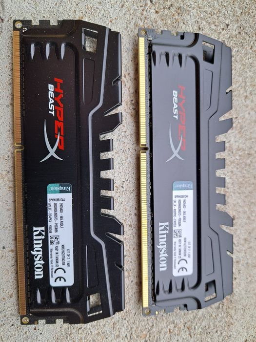 Рам памет Kingston DDR 3 Два комплекта по две плочки рам.