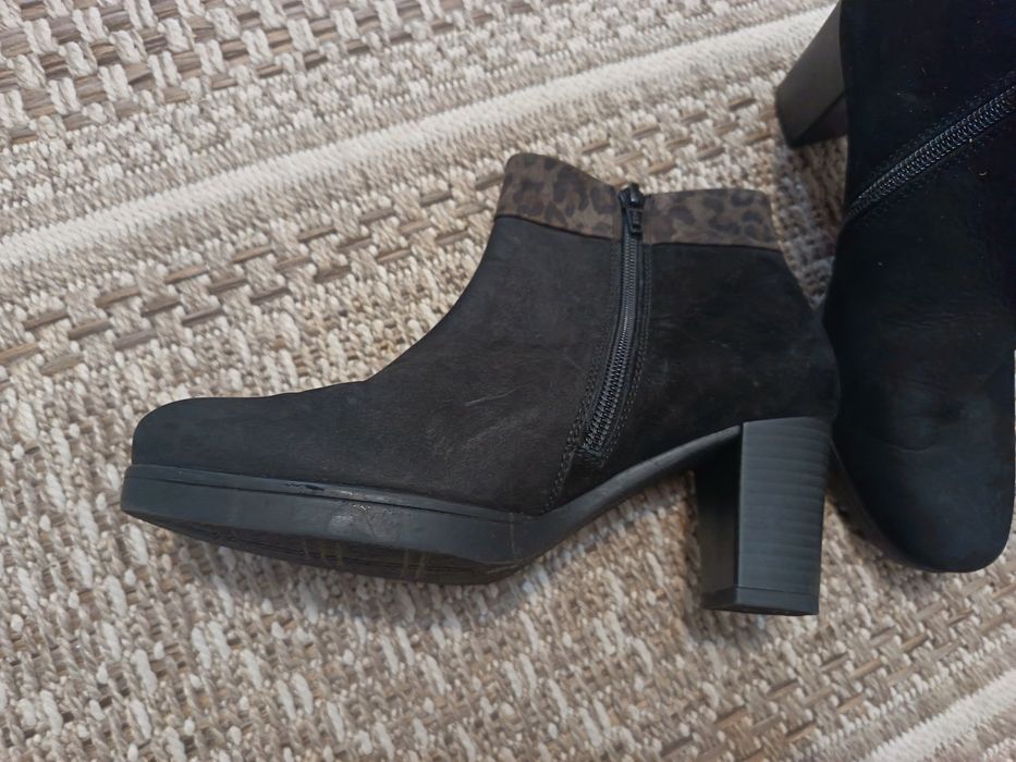 Botine cu toc modern