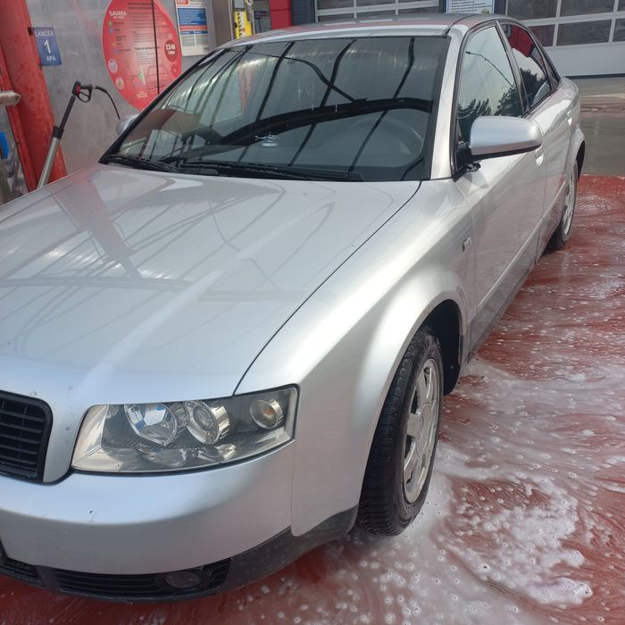 Vand Audi A4 B6 Pret 1150 euro