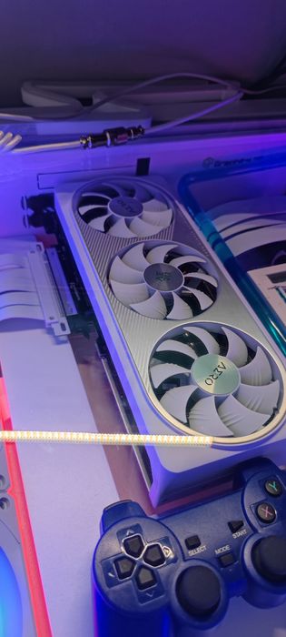 RTX 4070 TI 12 GB Gigabyte AERO