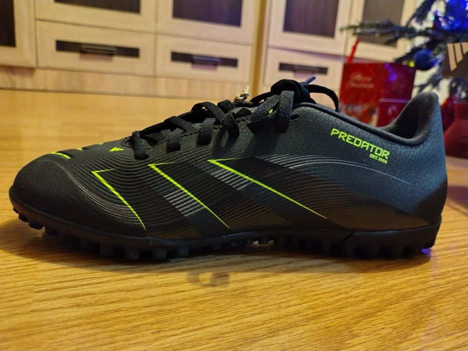 ADIDAS PREDATOR - pantofi fotbal de sală ( gazon sintetic )