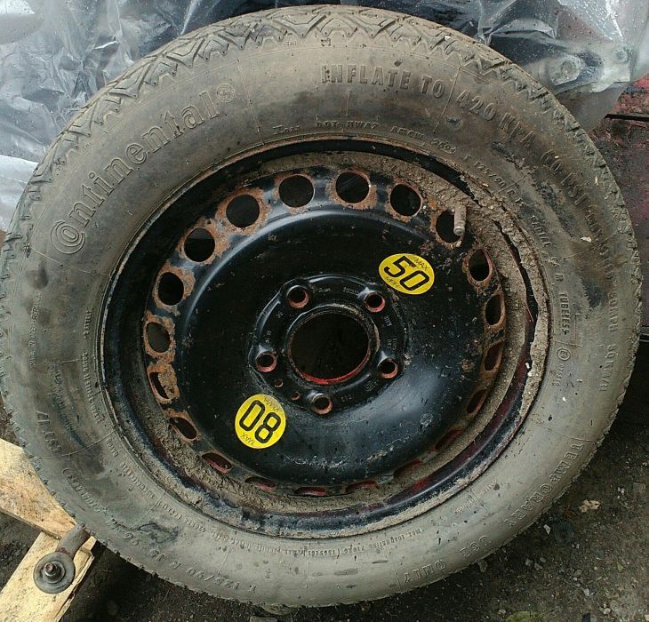 Колата се продава на части