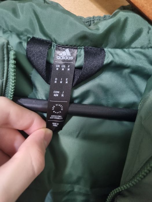 Vesta Adidas helionic