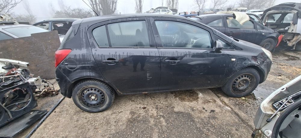 Dezmembrez Opel Corsa D 1.2 B 2009 Z12XEP