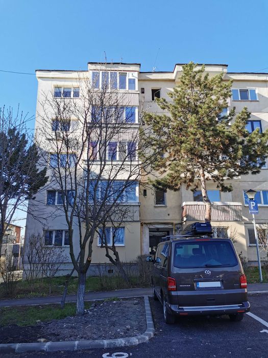 Închiriere ap 2 camere decomandate Zorilor capăt Obs - proprietar