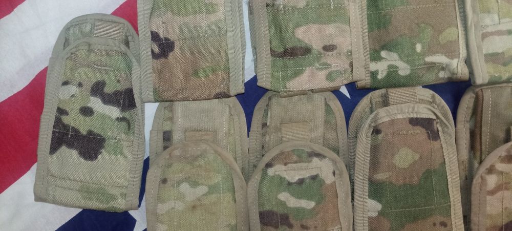 Buzunare M4 în multicam