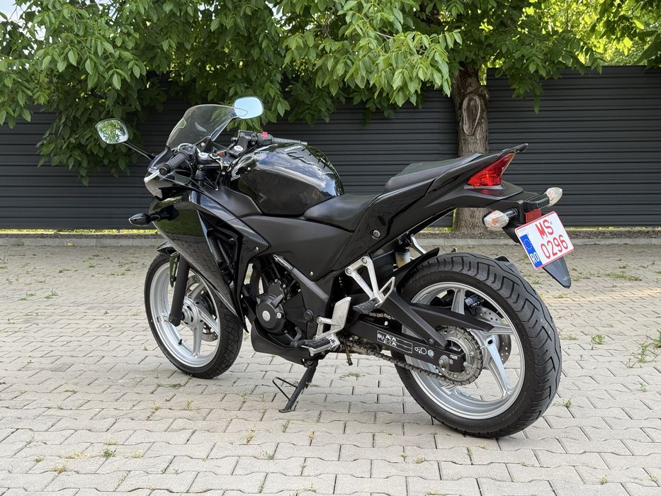 Honda CBR 250 RA 2012 - ABS - Istoric Service Complet