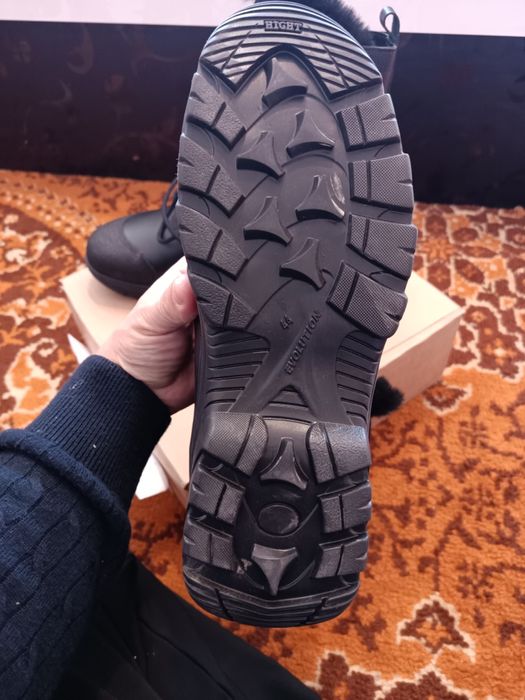 Продаётся берцы спецазовские