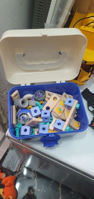 Продам много игрушек игрушки