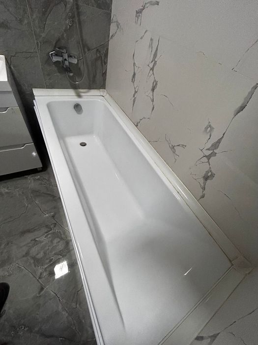 Продам ванну б/у