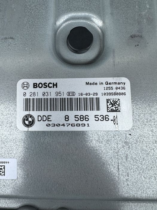 Ecu motor / Calculator motor BMW 3.0 313 CP : 8586536