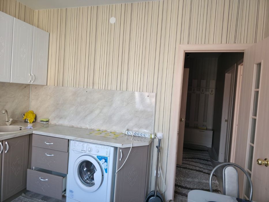 Сдам двушку в Жана Кала