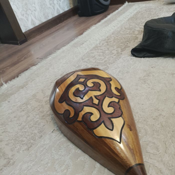 Продаеться домбыра