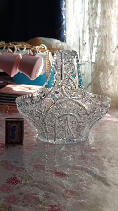 Хрустальная ваза