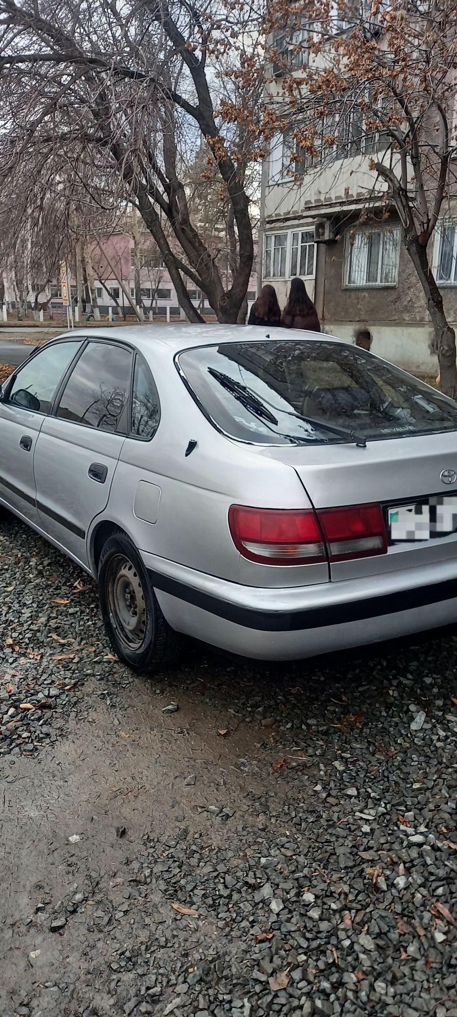 Toyota: Carina E - Кыргызстан