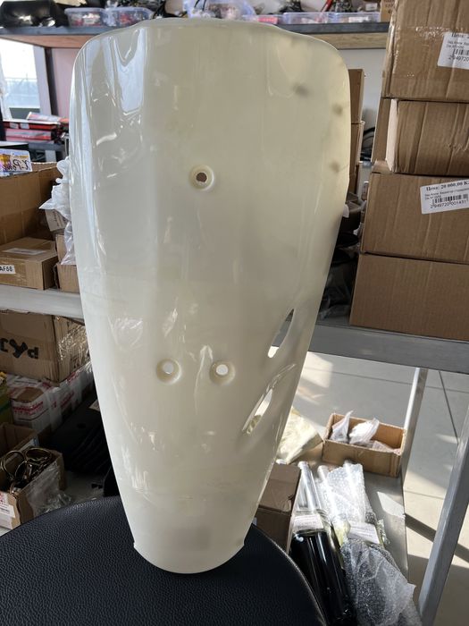 Передний пластик капот «клюв» на мопед Honda Dio AF34/35.