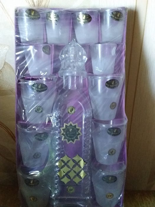 Набор посуды подарочный: графин бокалы стопки