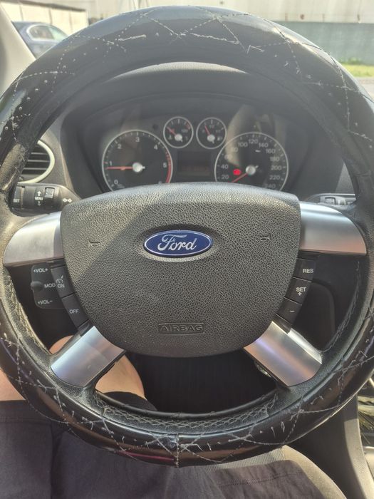 FORD Focus 2007 — imagine 5