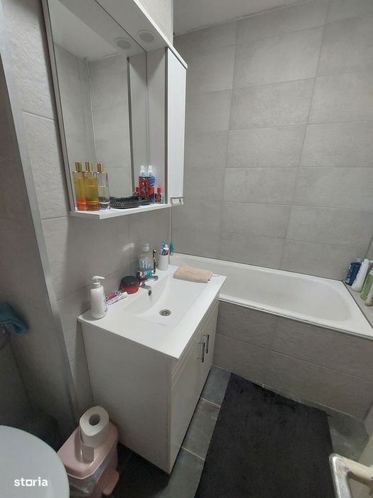 3 camere ,2 băi, tip D - str.Eftimie Murgu