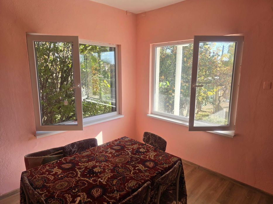 Продава се Къща в с. Преславен, Област Стара Загора - 100 кв.м за 900 €/кв.м - Снимка #1