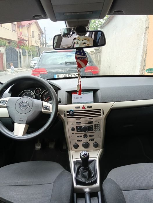 OPEL Astra 2008 — imagine 4