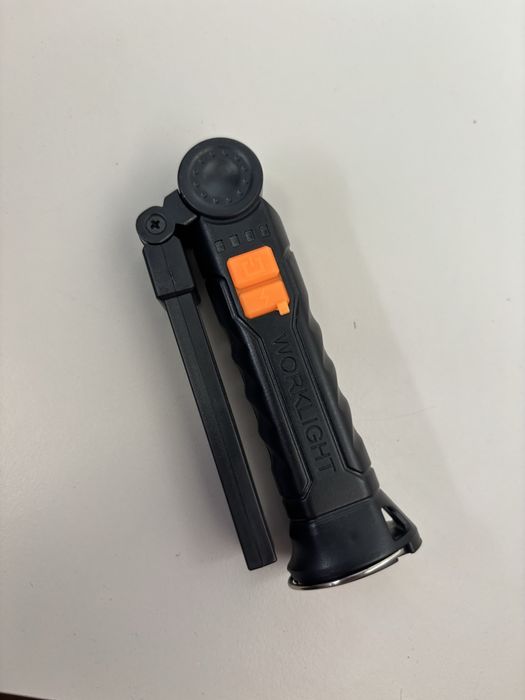 Lampa LED portabilă cu USB, magnetică și flexibilă – super practică!