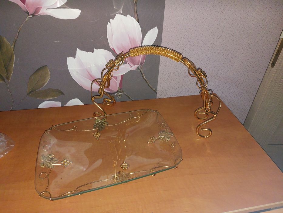 Продам менажницы