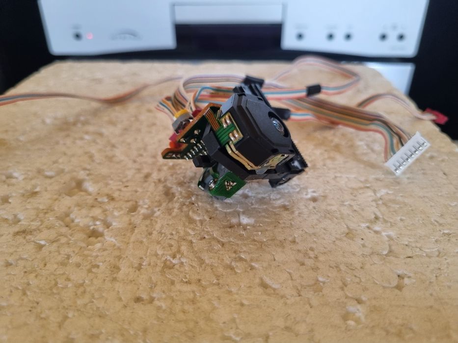 Laser Optic Original Sony KSS-150A. Perfect functional. Impecabil.