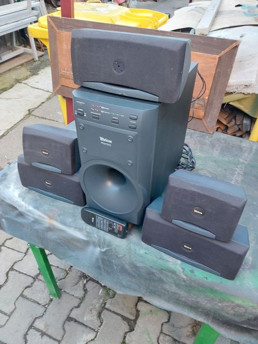 Vând sistem 5 boxe și nu vufar