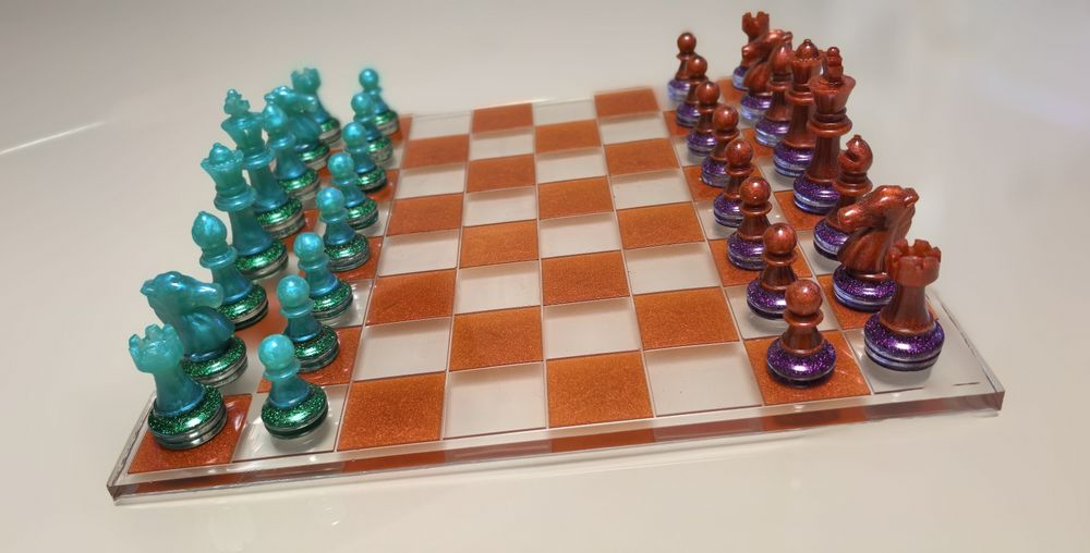 Шах от епоксидна смола