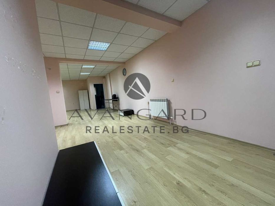 Продава се Магазин в Пловдив, Кършияка - 70 кв.м за 1600 €/кв.м - Снимка #7