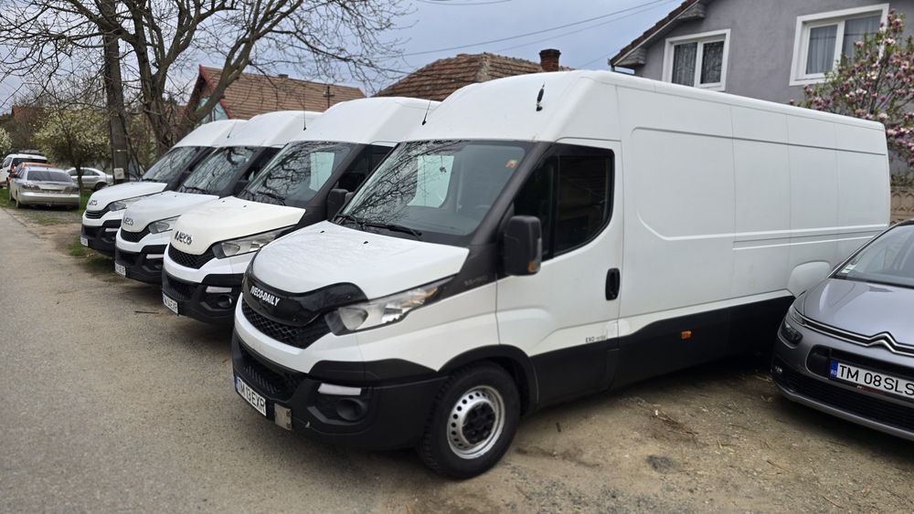 Inchiriez Microbuz / Dubă Iveco Daily Maxi